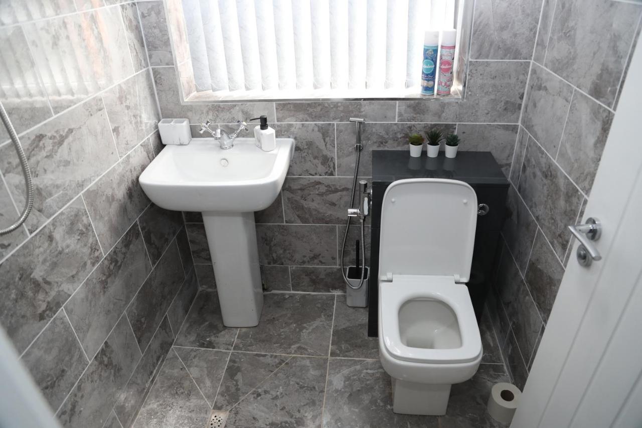 Homely 1-Bed Apartment In Μπέρμιγχαμ Εξωτερικό φωτογραφία