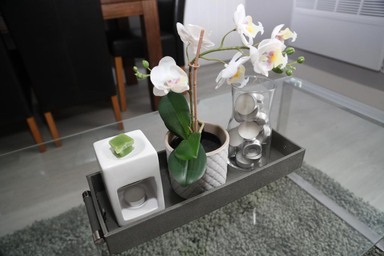 Homely 1-Bed Apartment In Μπέρμιγχαμ Εξωτερικό φωτογραφία
